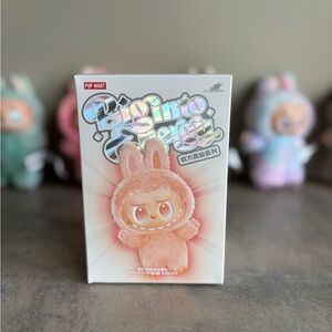 Labubu “Big Into Energy” Serenity